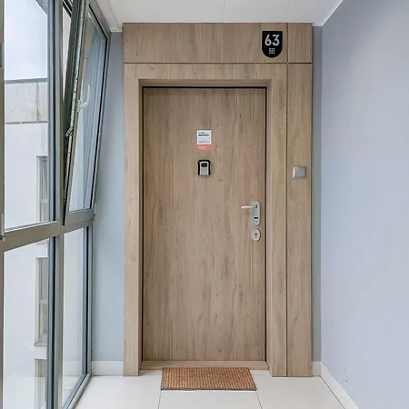 Apartman Przytulny Z Parkingiem Blisko Starego Miasta By Renters *