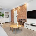 アパート Przytulny Z Parkingiem Blisko Starego Miasta By Renters *