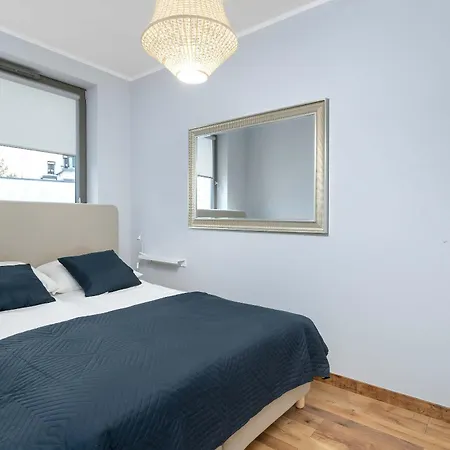 아파트 Przytulny Z Parkingiem Blisko Starego Miasta By Renters