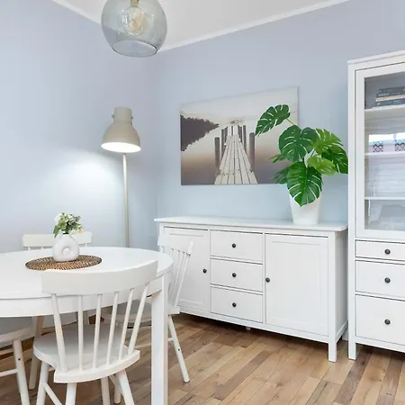 Przytulny Z Parkingiem Blisko Starego Miasta By Renters *